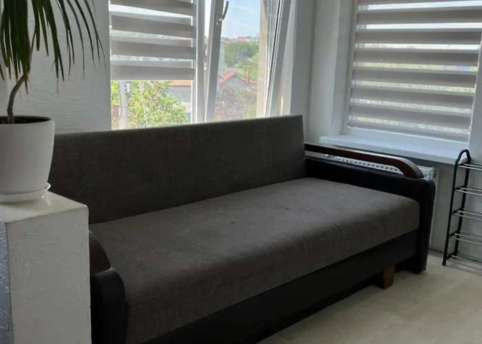 в 5 минутах от моря, черноморка, Apartment *