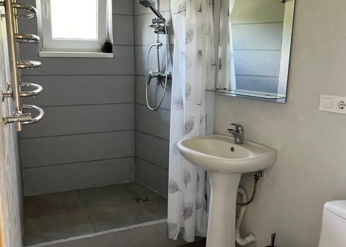 в 5 минутах от моря, черноморка,