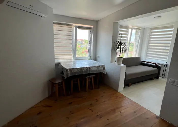 Apartment в 5 минутах от моря, черноморка, *